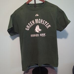 Majestic Green Monster Fenway Park Boston Red Sox T-shirt Small To Medium